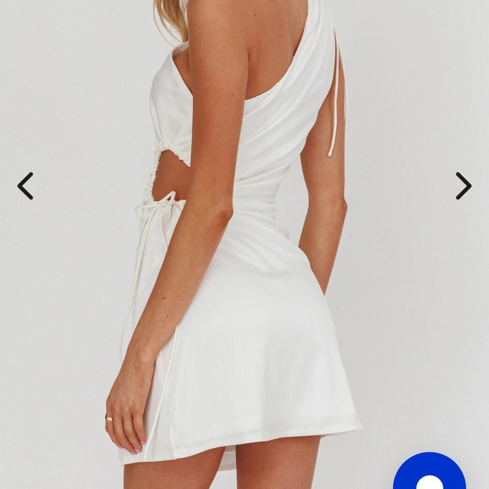 Selfie Leslie White Dress